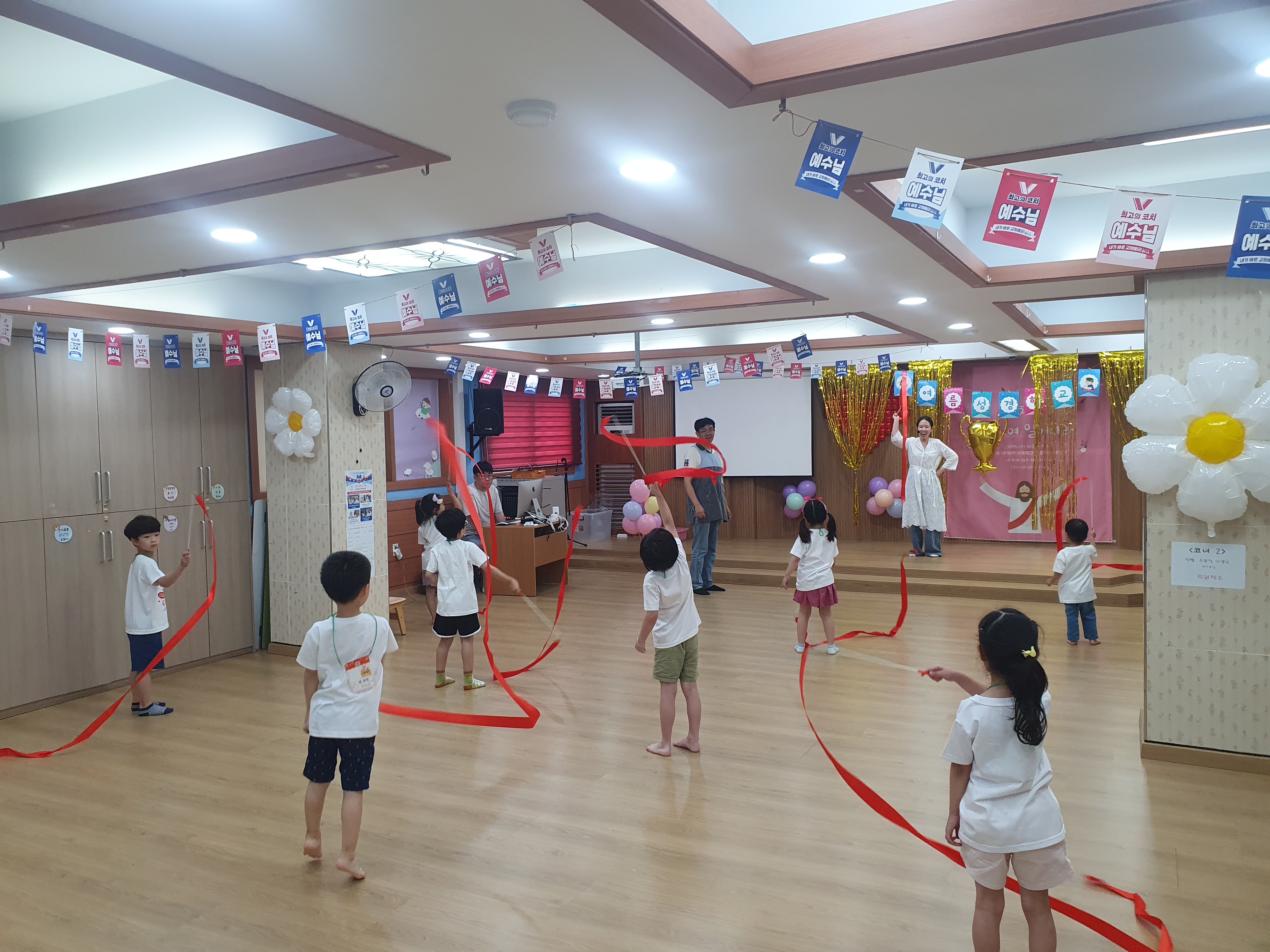 11-3 코너학습2 리본체조 뒤(7세).jpg